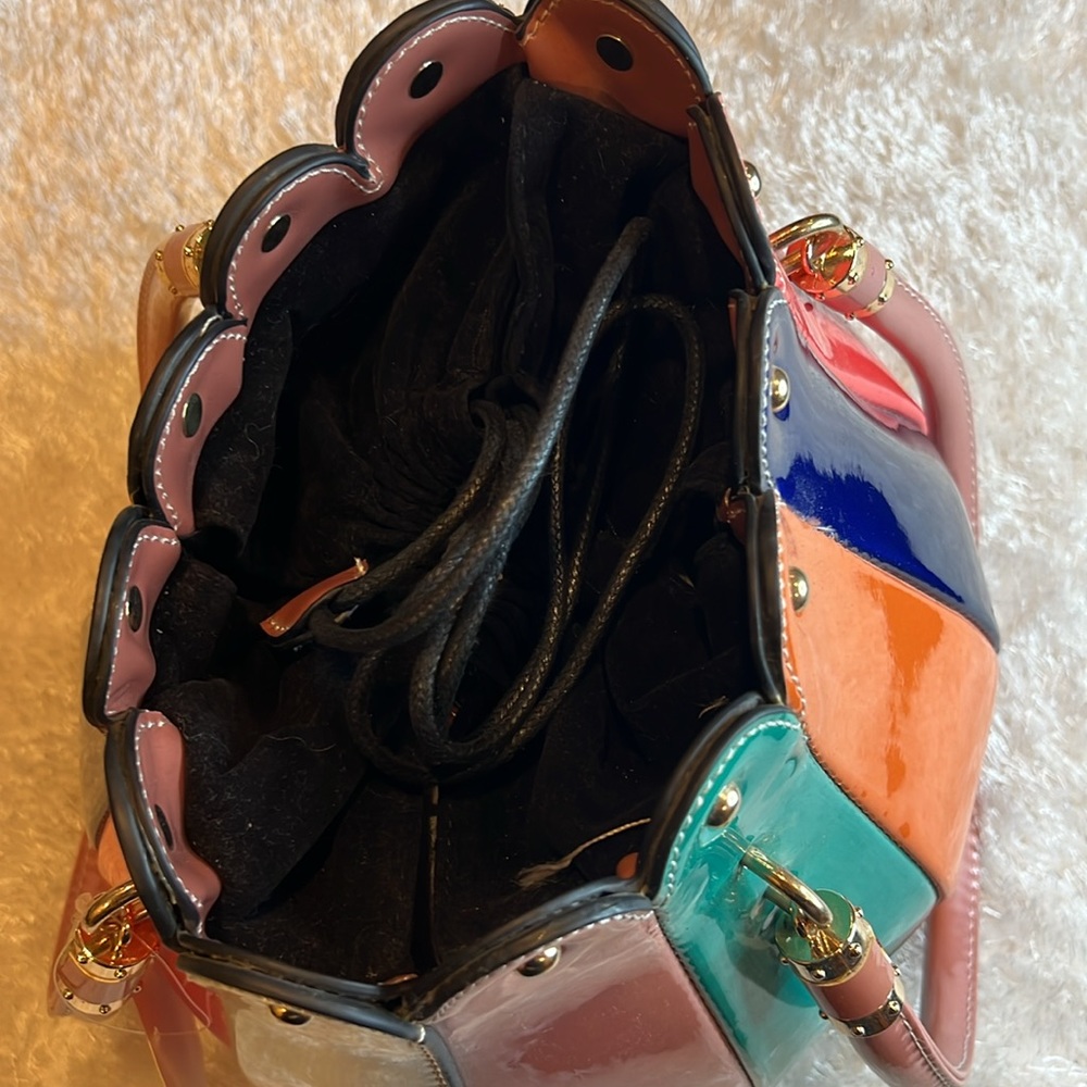 Mezon Handbag - Picture 5 of 10